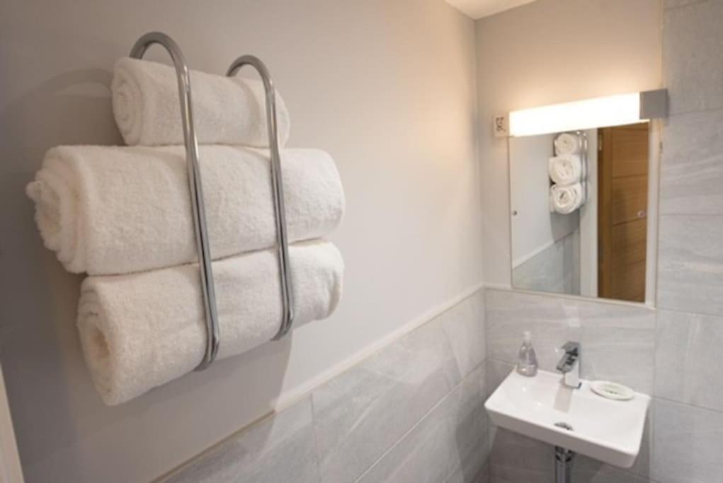 Beautiful, Spacious 1 Bed Flat Brentwood Exteriér fotografie