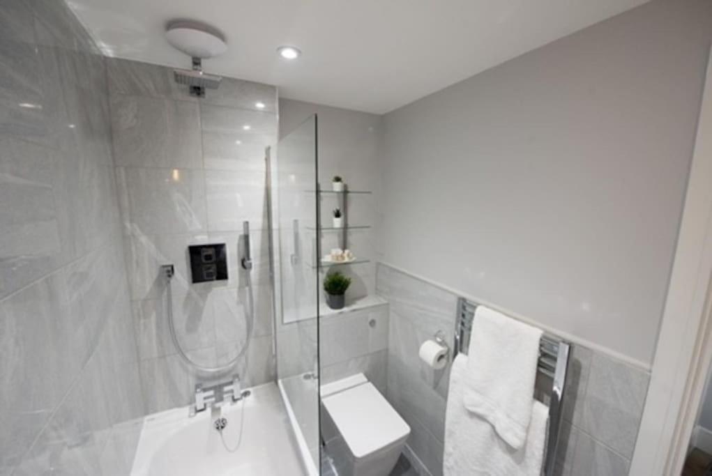 Beautiful, Spacious 1 Bed Flat Brentwood Exteriér fotografie