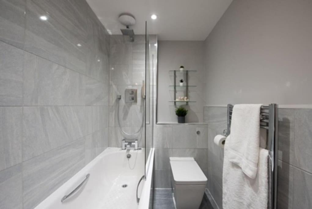 Beautiful, Spacious 1 Bed Flat Brentwood Exteriér fotografie